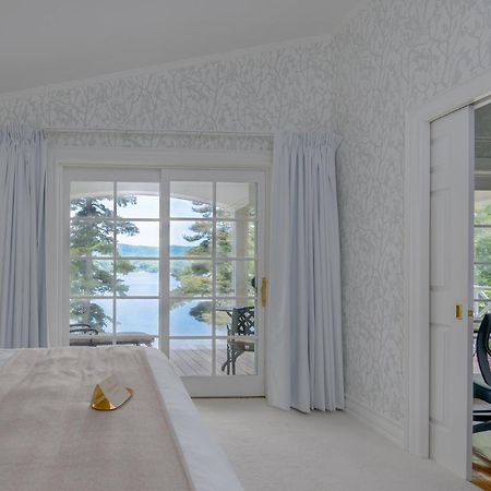 Ripplecove Hotel & Spa Ayer's Cliff Екстериор снимка