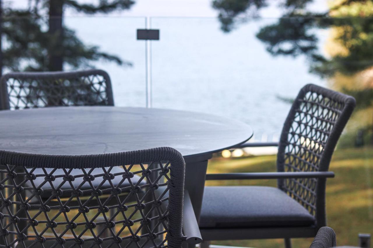 Ripplecove Hotel & Spa Ayer's Cliff Екстериор снимка