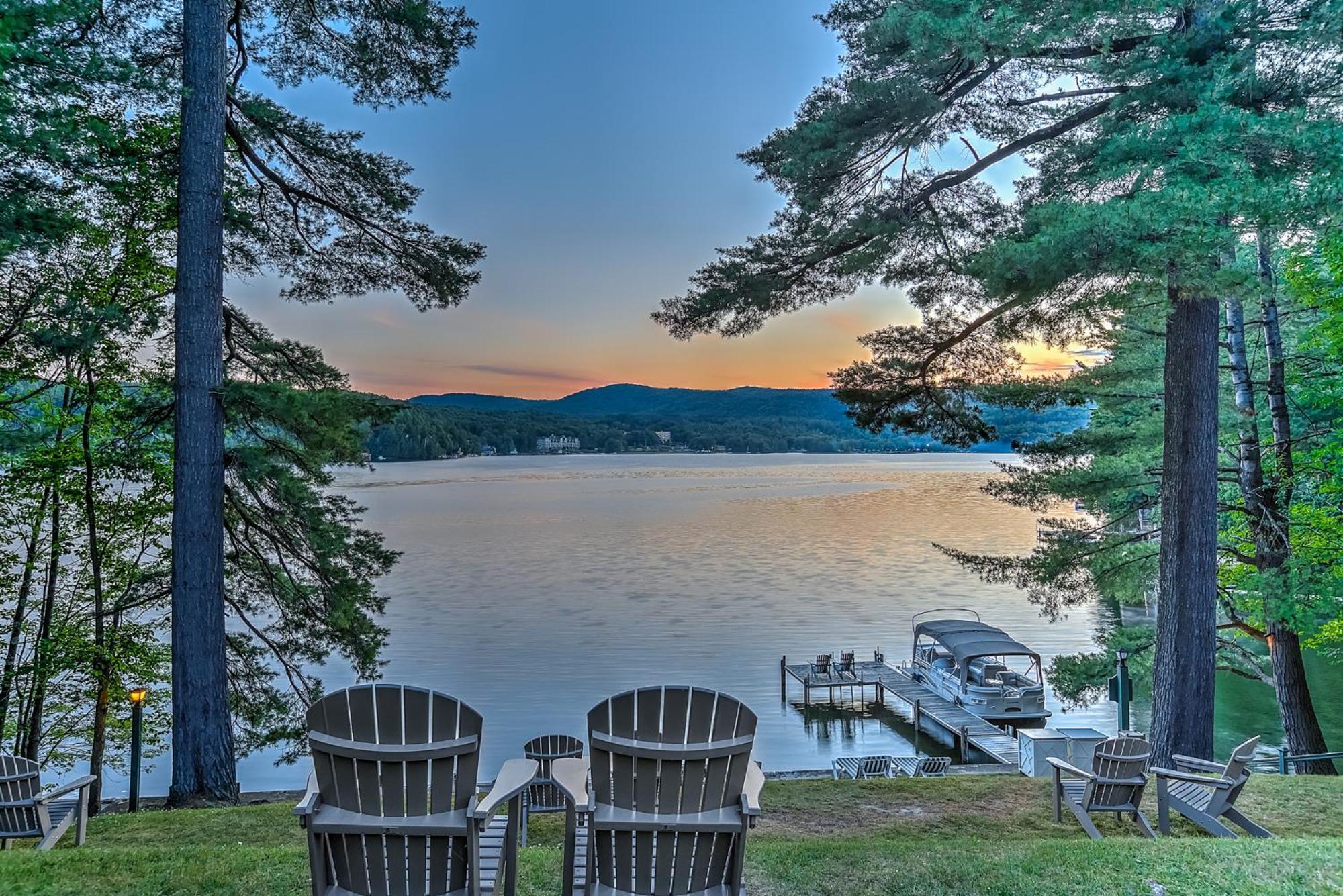 Ripplecove Hotel & Spa Ayer's Cliff Екстериор снимка