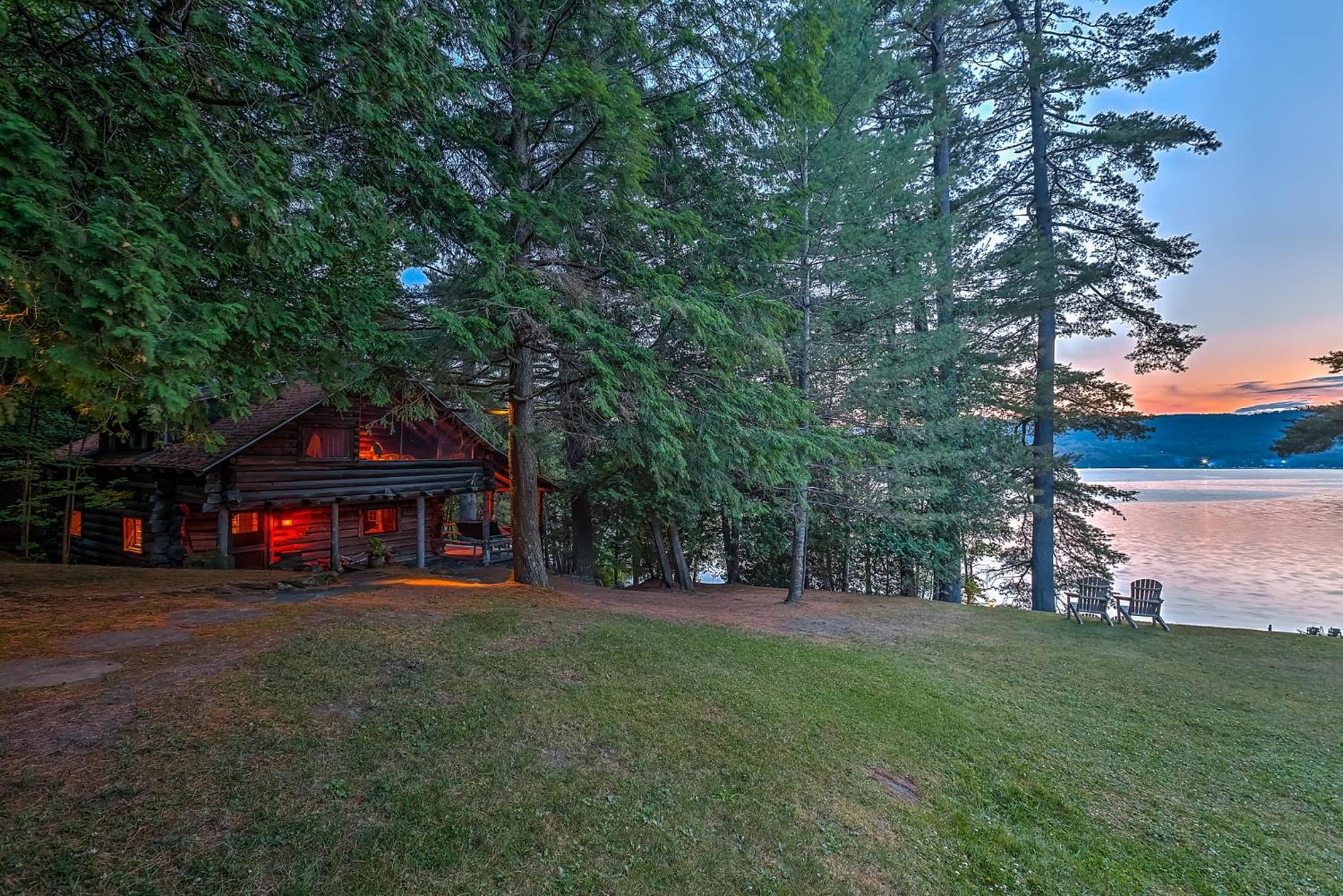 Ripplecove Hotel & Spa Ayer's Cliff Екстериор снимка